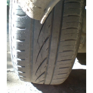 Continental ContiPremiumContact 225/50 R17 94Y