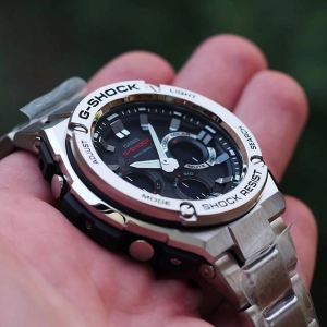 Casio G-Shock GST-W110D-7A