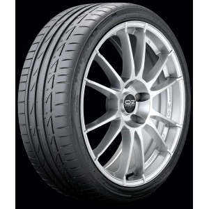 Bridgestone Potenza S001 235/40 R19 96Y