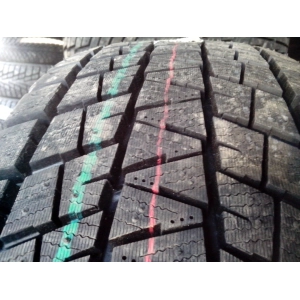 Bridgestone Blizzak DM-V1 225/65 R18 103R