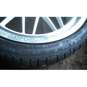 Achilles Winter 101 205/50 R17 93H