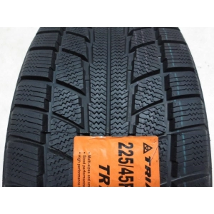 Triangle TR777 205/65 R15 99T