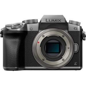 Panasonic DMC-G7 body