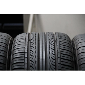 Kumho Solus KH17 215/50 R17 91V