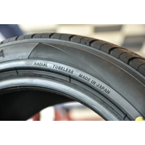 Yokohama BluEarth-Es ES32 185/60 R14 82H