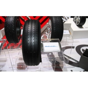 Yokohama BluEarth-Es ES32 145/65 R15 72H