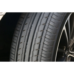 Yokohama BluEarth-Es ES32 155/60 R15 74H