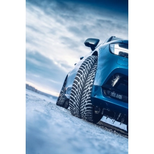 Nokian Hakkapeliitta R3 235/45 R19 99T