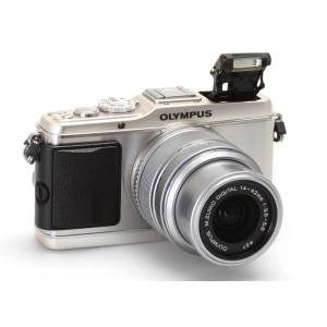 Olympus E-P3