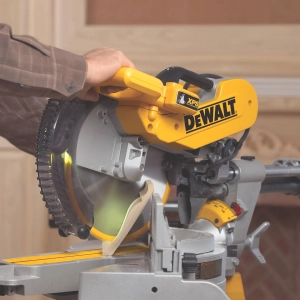 DeWALT