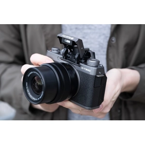 Fujifilm X-T200 body