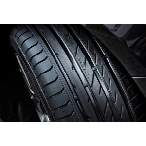 Nokian Hakka Black 225/45 R18 95Y