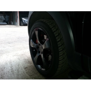 Atturo AZ800 285/45 R19 111W