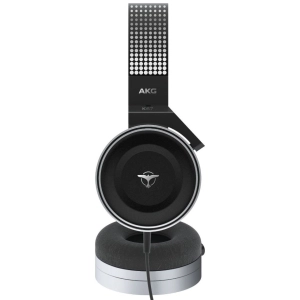 AKG K67 TIESTO