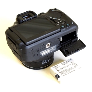 Canon EOS 700D body