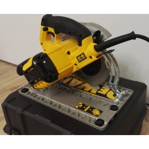 DeWALT DWE576K