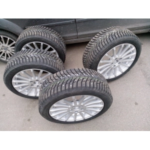 Kumho WinterCraft Ice Wi31