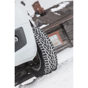 Nokian Hakkapeliitta C3 195/70 R15C 104R