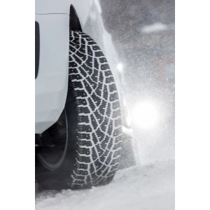 Nokian Hakkapeliitta C3 225/75 R16C 121R