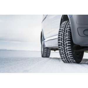 Nokian Hakkapeliitta CR3 185/75 R16C 104R