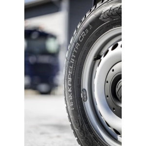 Nokian Hakkapeliitta CR3 185/75 R16C 104R