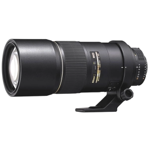 Nikon 300mm f/4.0D AF-S IF-ED II Lente Nikkor