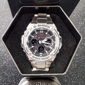 Casio G-Shock GST-W110BD-1A2