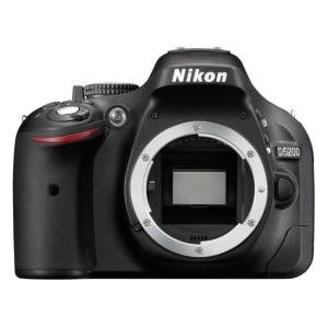 Nikon D5200 kit 18-105