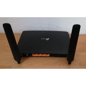 TP-LINK Archer MR200