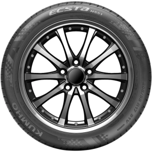 Kumho Ecsta HS51 235/65 R17 104V